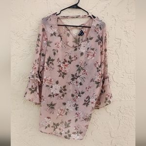 Torrid pink floral ruffled blouse